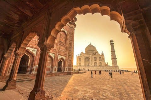 Mumbai : Private 2 Days Agra Taj mahal & Delhi Tours From Mumbai