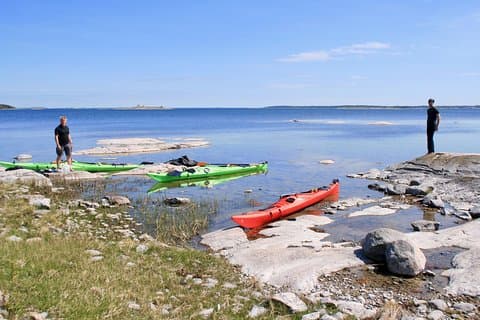 1-dagers liten gruppe kajakktur i Stockholms skjærgård