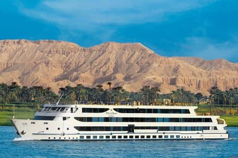 Privétour: 10-daagse piramides, Nijlcruise en Hurghada per vliegtuig vanuit Caïro