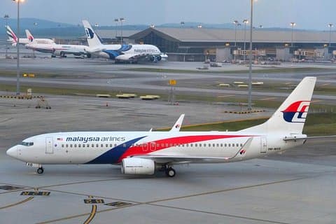 プライベートクアラルンプール国際空港到着転送