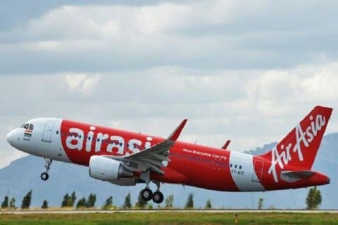プライベートクアラルンプール国際空港出発トランスファー