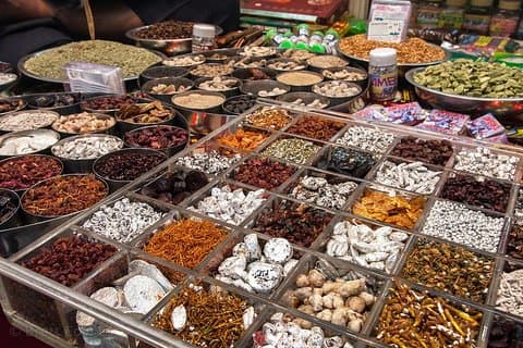 Kolkata Morning Besøk Spice Market and Fruit Market med Tour Guide & Transports