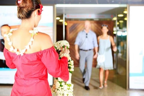 Traslado de chegada privado: do Aeroporto de Papeete para o Hotel ou Porto de Cruzeiros