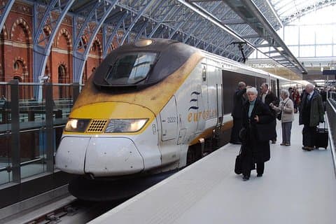 London St Pancras Private Departure Taxi From London City Hotel