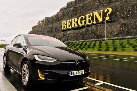 ÖVERFÖRING, LYCKLIG BIL 1-3 PAX: Bergen flygplats transfer
