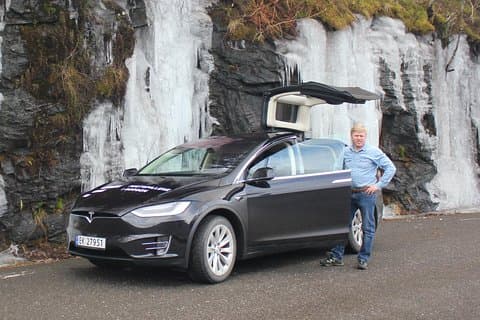 TRANSFER, LYSSEL BIL 1-3 PAX: Bergen - Ulvik