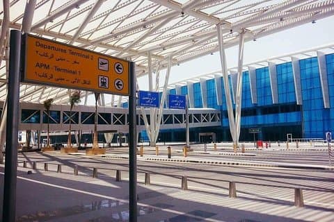 Privé-vertrek Luchthaventransfer van Cairo & Giza Hotels naar Cairo Airport