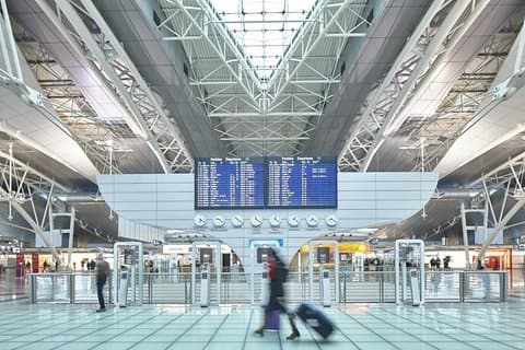 Ofir Private Transfer naar de luchthaven van Porto