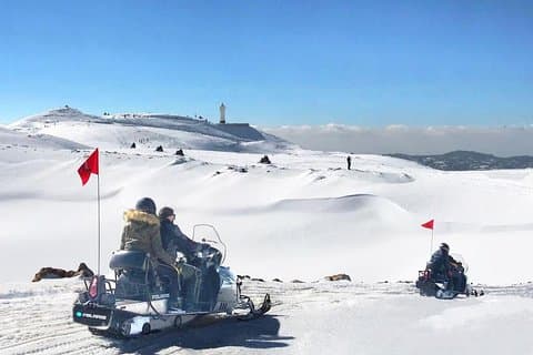 Snowmobile-Verleihtour & landschaftliches Abenteuer
