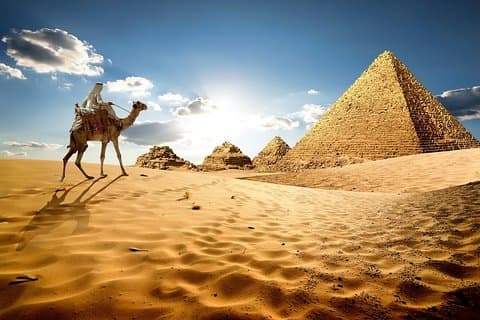 Tour de todo el día a las pirámides de Giza y El Cairo