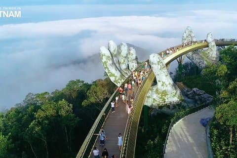 Golden Bridge Ba Na Hills com Buffet Almoço Teleférico de 2 vias