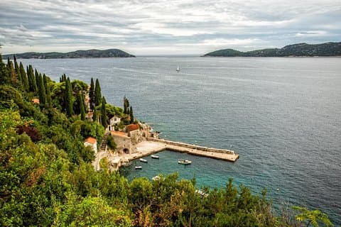 Excursión de un día a Juego de Tronos de Dubrovnik + Lokrum & Srđ