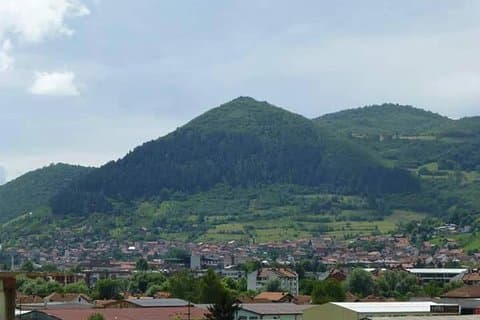 Tour to Bosnian pyramid From Dubrovnik