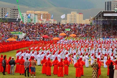 Naadam festival och Gobi öken turné