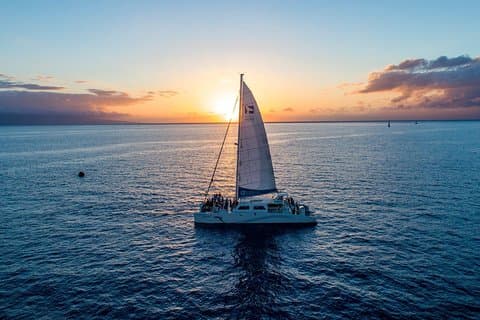 Maui zonsondergang zeilen