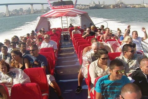 Fahrt mit dem Jetboot in der Bucht von San Diego