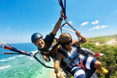 Parapente em Bali com transfer privado para hotel