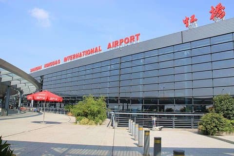 Shanghai Hongqiao flyplass Privat avgangsoverføring på engelsk tjenester