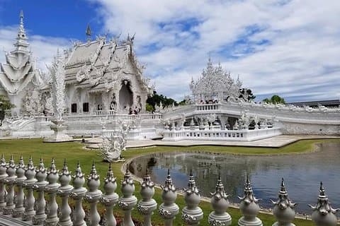 Best 2-Day: Explore Chiang Rai Landmarks from Chiang Mai, Private Trip