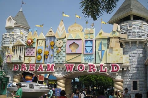 DreamWorld: Thailands ultieme themapark