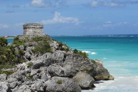 Tulum und Coba Private halbtägige Tour mit Schwimmen in einer Cenote