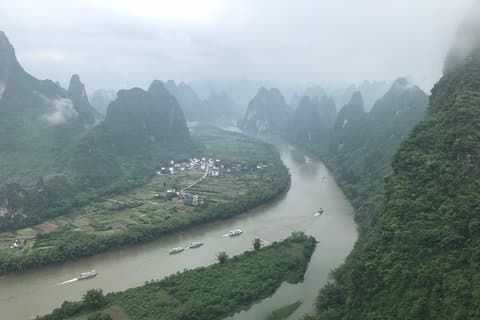 Halv dagers privat tur til Xianggong-fjellene og teplantasjen fra Yangshuo