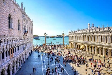 Semi-privérondleiding door het Dogenpaleis en San Marco van Venetië, maximaal 6 personen