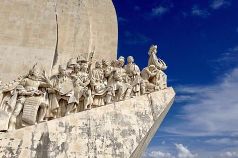 Visita guiada a pie para grupos pequeños por el monasterio de Belém y Jerónimos