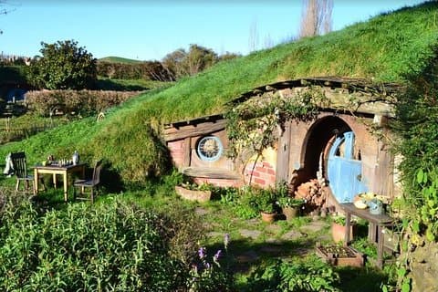 Private Hobbiton Movie Set Signature Tour