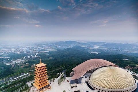 Nanjing Private Round Trip Transfer til Niushoushan Cultural Park