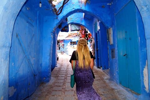 Chefchaouen Guided Tour ab Fes mit Zugang ohne Anstehen
