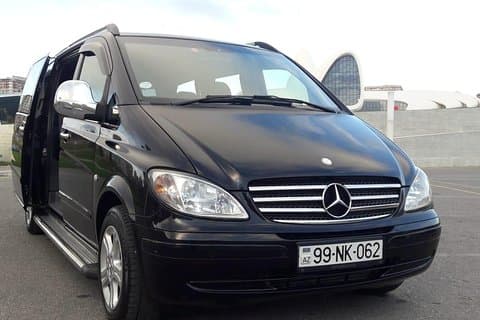 Translado do aeroporto Mercedes Benz Viano