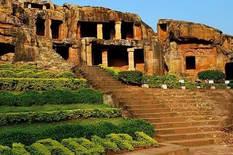 Excursão privada de dia inteiro a Sanchi e Udayagiri saindo de Bhopal com almoço