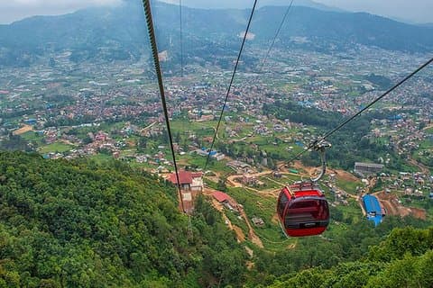 Chandragiri Hillsケーブルカーの日帰り旅行、カトマンズからの運転手付きの自家用車
