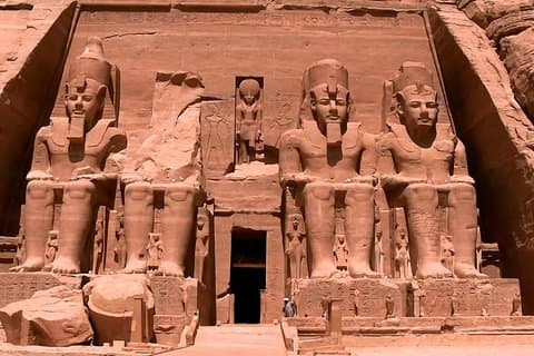 Private Tour: Tour to Abu Simbel Temples from Aswan
