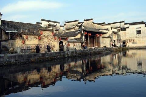 Half day Huangshan to Hongcun village Group Tour-No Shopping