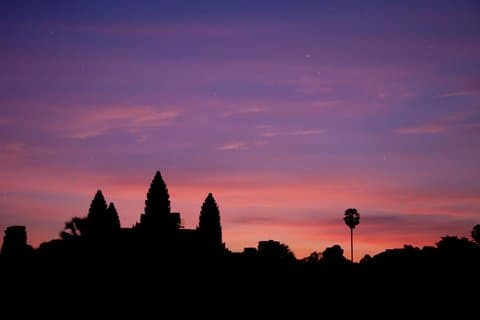 Angkor Wat Sunrise Guided Join-In Tour/Private Tour