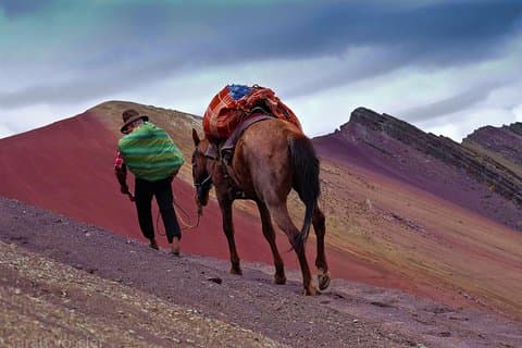 Rainbow Mountain Hike 1 jour (évitez les foules)