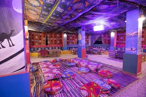 Cena nubiana al villaggio nubiano