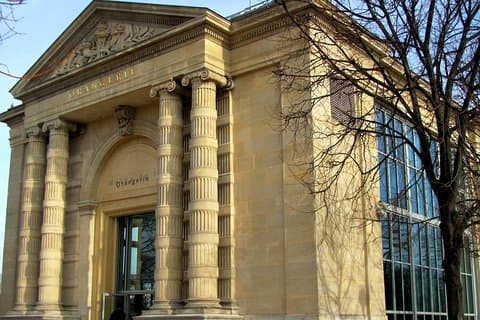 Orangerie and Monet Water Lilies Exclusive Tour Reserved Entry