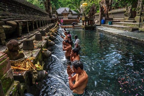 Paseo cultural en Ubud – Aventura escénica en bicicleta cultural