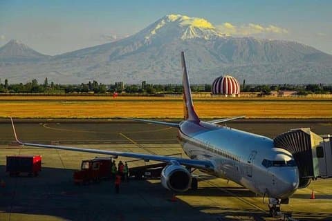 Traslado de ida para o aeroporto de Yerevan