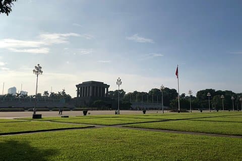 Ha Noi City Tour By Private Car & Tour Guide