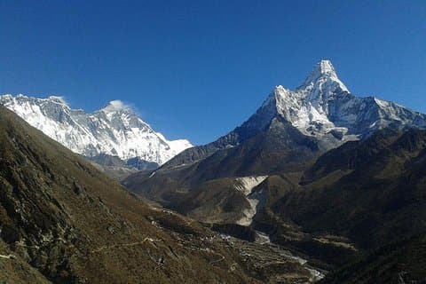 Caminhada no Campo Base do Everest