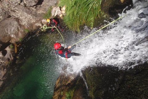 Excursão de canoagem de dia inteiro para principiantes, partindo do Porto