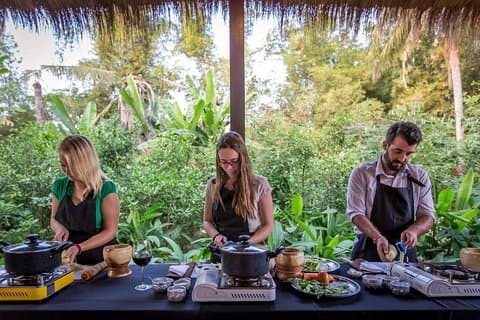 Aula de Culinária da Vila do Camboja