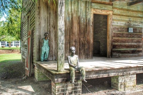 Whitney Plantation Tour med transport från New Orleans
