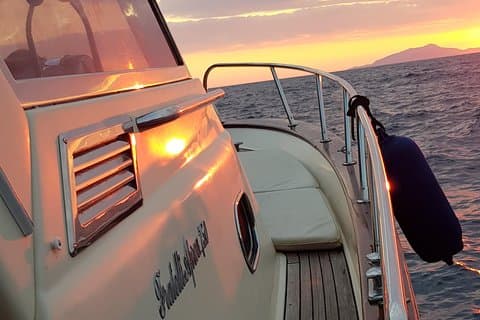 Tour privato in barca fra le meraviglie di Positano en della costiera Amalfitana