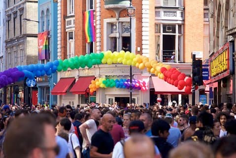 London Gay Tour med et lokalt, Sohos LGBTQ+ natteliv, privat og brugerdefineret