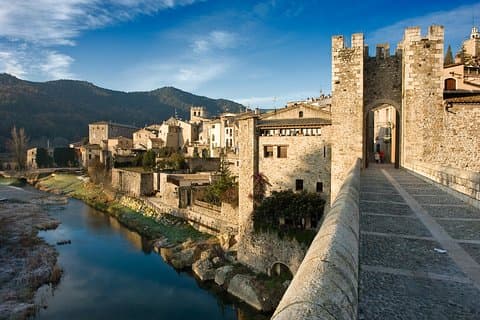 Privat Girona och Besalu, Jewish History-turné från Barcelona